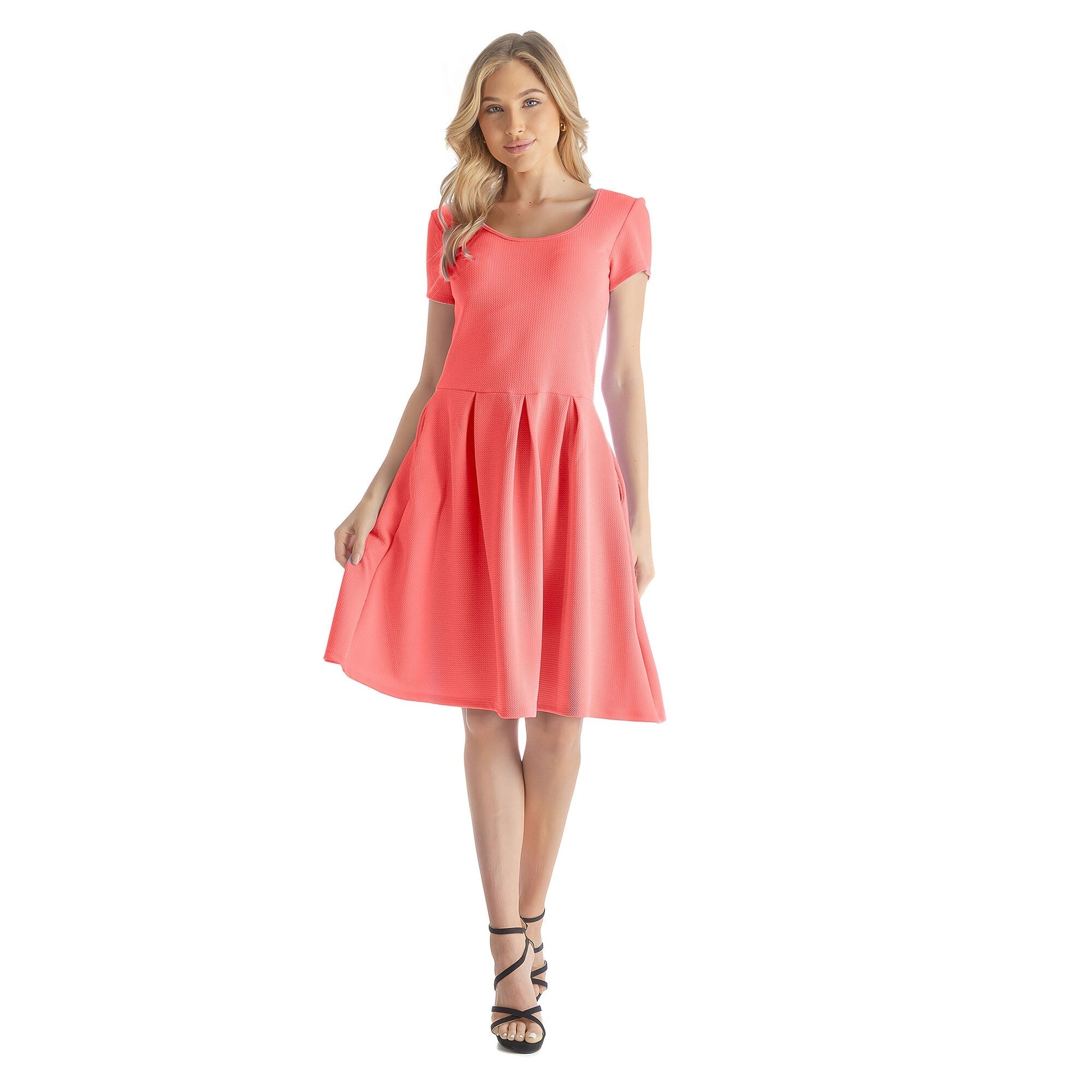 24seven-Comfort-Apparel-Womens-Scoop-Neck-Knee-Length-Pleated-Pocket-Dress_bcc59d2e-7e23-4f61-982a-77bdd2de2bb3